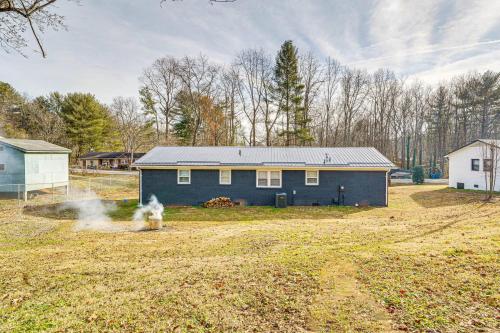 Pet-Friendly Morganton Home with Large Backyard! in Morganton, USA