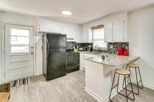 Pet-Friendly Morganton Home with Large Backyard! in Morganton, USA