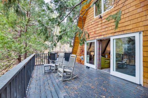 Modern Arrowbear Lake Cabin with Tree-Lined Views!