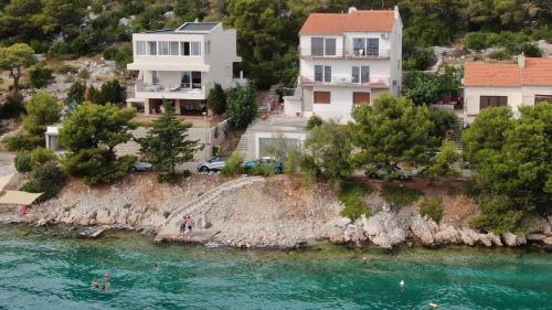 Rozali Tisno Apartments 4
