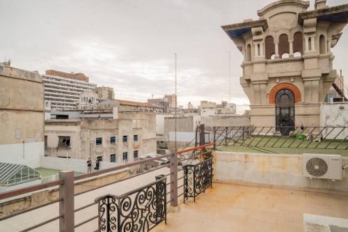 Penthouse with two terraces at the Old City [502]