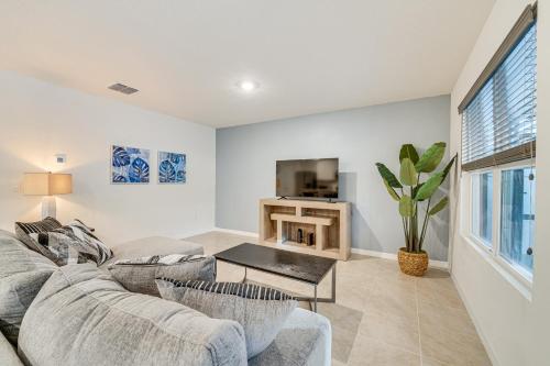 Davenport Home with Amenity Access, Near Disney! in Davenport, USA