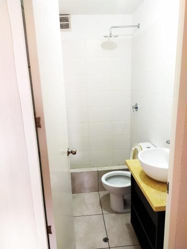 Edificio Duplo - Av. Brasil 840 Edificio Duplo - Av. Brasil 840