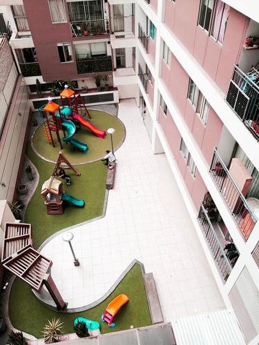 Edificio Duplo - Av. Brasil 840 Edificio Duplo - Av. Brasil 840