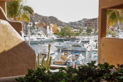 Great spot @ Marina, all Cabos lifestyle on hand in Cabo San Lucas, Mexico