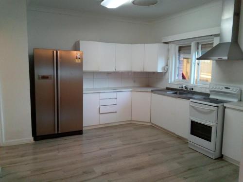 Homestay upon Kenwick Station - The Junction