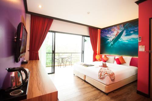 room detail thumbnail 0