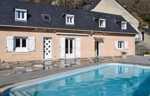 Villa avec piscine et vue imprenable