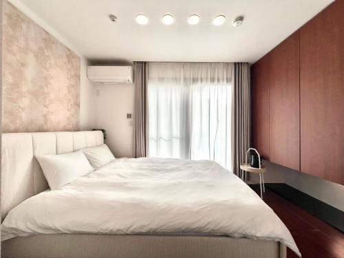 Zut Shinjuku House-SJ0415