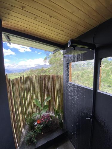 Zuhanyzó, Taikú - Cabañas en Madera (Taiku - Cabanas en Madera) in Pacho