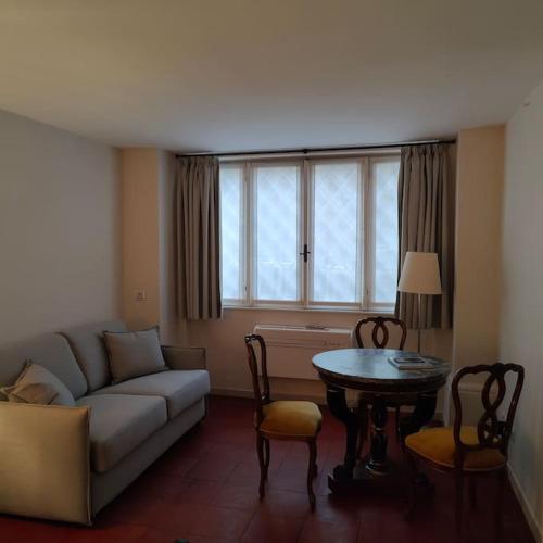 Discover the Pantheon from The Berardi Studio Flat, Řím (fotografie 5)