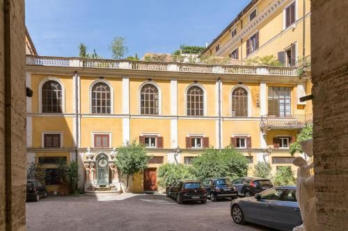 Discover the Pantheon from The Berardi Studio Flat, Řím (fotografie 9)