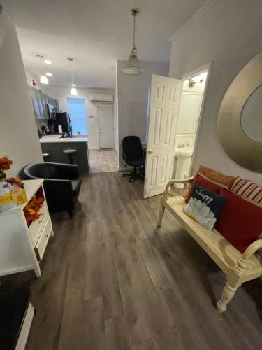 Point Breeze South Philly (2 bedrooms)