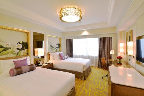 Dusit Thani Manila, Manila (foto 7)