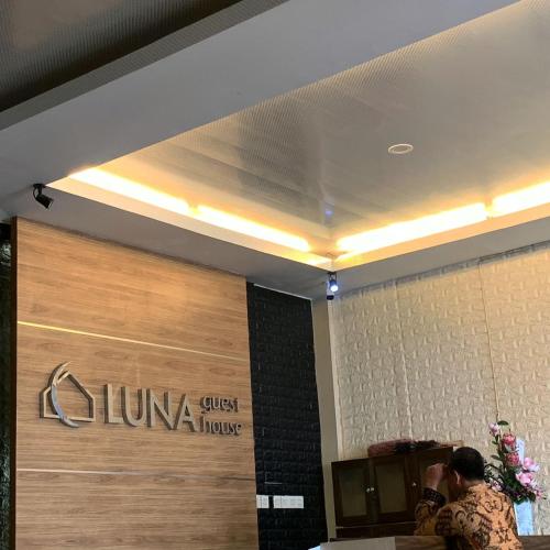 Luna Guest House