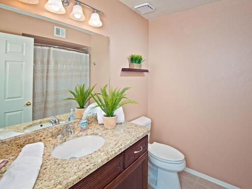 Two-Bedroom Apartment image 8