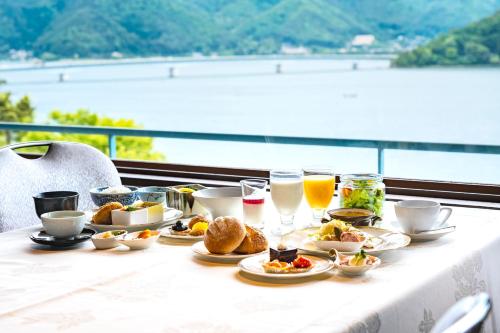 Еда и напитки, Fuji Lake Hotel in Фудзикавагутико