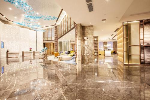 Atour Hotel Bantian Zhongcheng Shenzhen