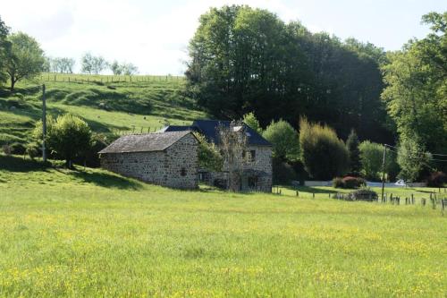 Gîte de France à Saint-Bonnet-la-Rivière 3 épis - Gîte de France 8 pers 984 - Location saisonnière - Saint-Cyprien