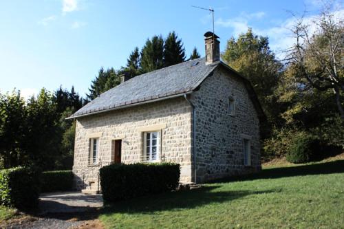 Gîte de France à Montaignac sur Doustre 2 épis - Gîte de France 6 person 584 - Location saisonnière - Montaignac-sur-Doustre