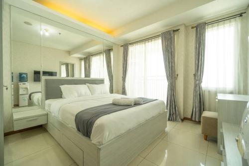 simple & stylish studio in central Jakarta, SCBD, Джакарта