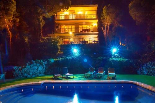 Villa con piscina privada climatizada 29ºC