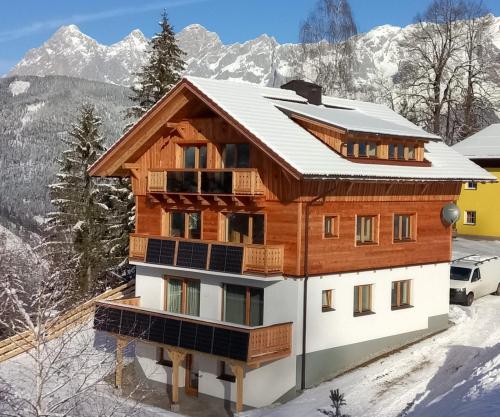 B&B Schladming - Chalet Leni - Bed and Breakfast Schladming