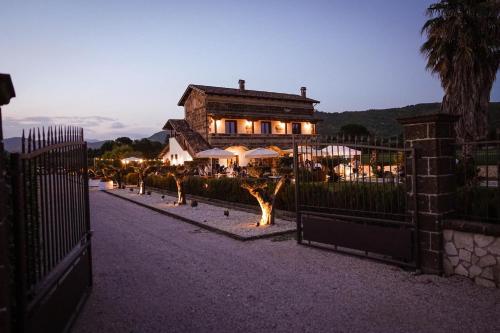 Ресторан, Masseria PerBacco Country House in Беллона