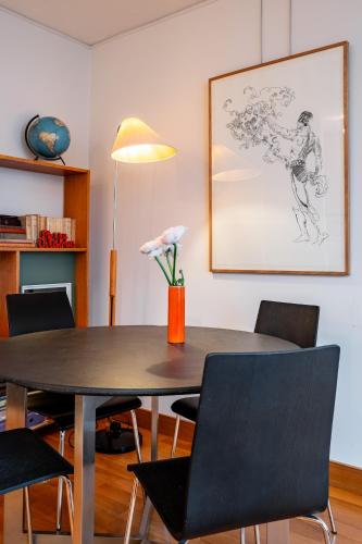 Veeve - Eiffel Skies - image 6