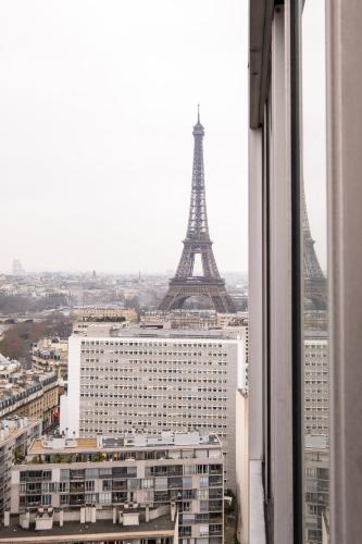Veeve - Eiffel Skies - image 7
