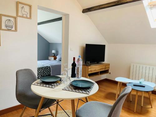 Appartement au style scandinave - pour deux personnes proche de Chartres - Location saisonnière - Luisant