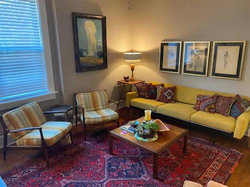 Midtown Bohemian Retreat Midtown Bohemian Retreat