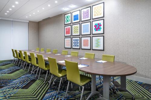 홀리데이 인 익스프레스 콜로라도 스프링스 사우스 I-25 바이 IHG - 회의실/연회장