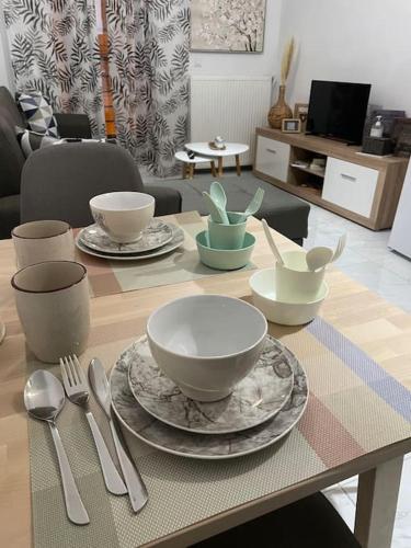VPG Central Luxury Apartment in 프톨레마이다