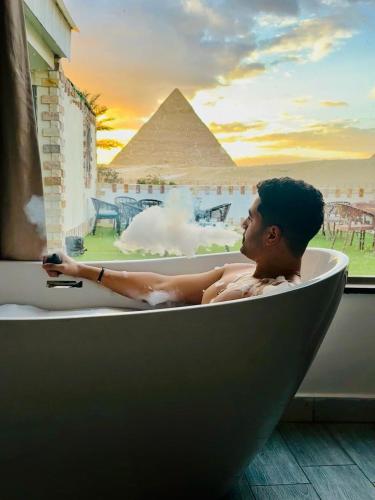 White House Pyramids view