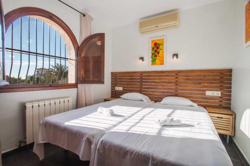 Villa Ebro - Plusholidays - image 7