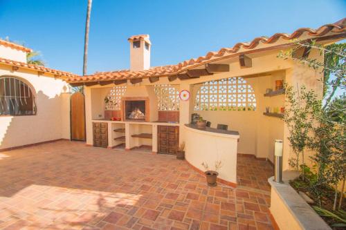 Villa Ebro - Plusholidays - image 8
