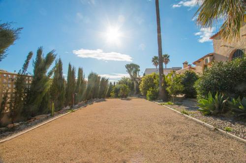 Villa Ebro - Plusholidays - image 2