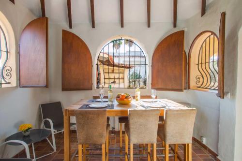 Villa Ebro - Plusholidays - image 3