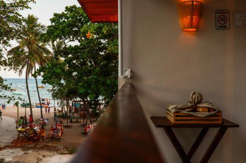 周邊環境, AL MAR SUÍTES (AL MAR SUITES) in 福特海灘