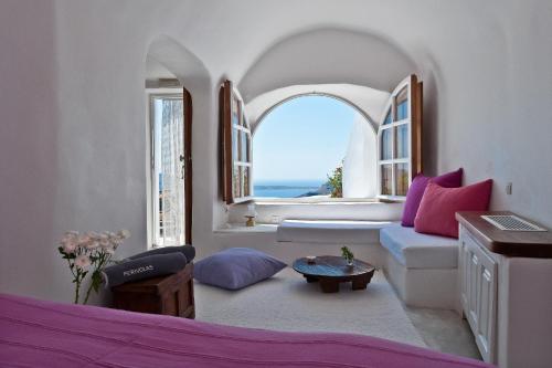 Perivolas Hotel - image 3