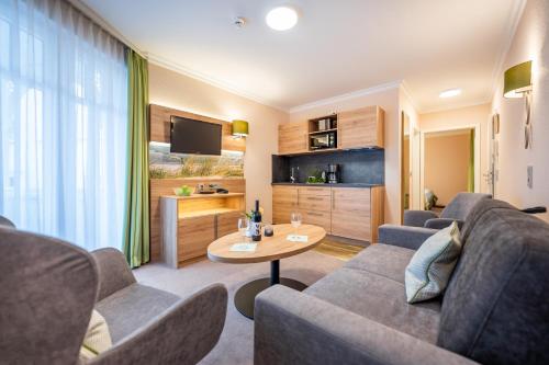 Centralhotel Binz - image 9