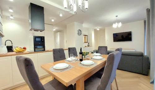 Two-Bedroom Apartment image 10