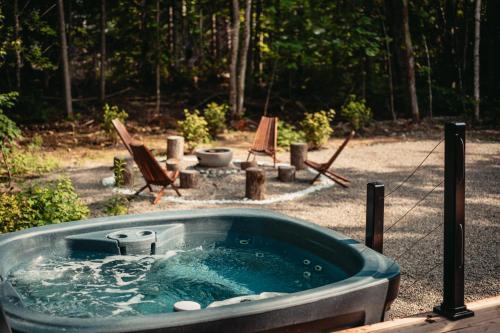 Apkārtne, Tremblant Forest Spa Lac Plage Quai Privé (Tremblant Forest Spa Lac Plage Quai Prive) in Amherst (QC)