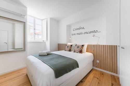 A charming stay near Paço das Escolas