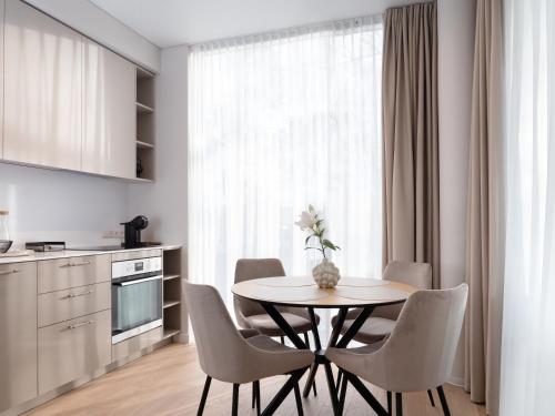 köök, Holistic Skin & Wellness SPA Apartments (Butique Apartamentai Birstone - Holistic Skin & Wellness SPA Apartments - Inovatyvios dermatologijos) in Birštonas