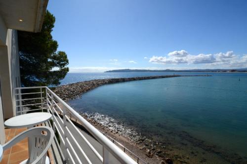 Studio with Sea View