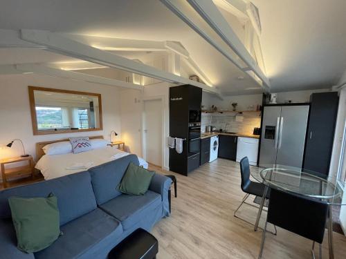 Spacious lodge with king sized bed - Inveraray