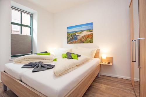 Apartment with Terrace image 10
