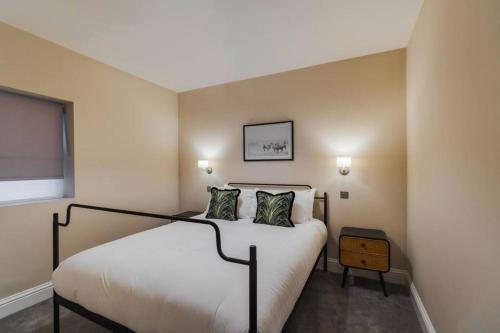 Modern 2 Bed Ground Floor - Private Parking - By Tempstay, Windsor (foto 3)